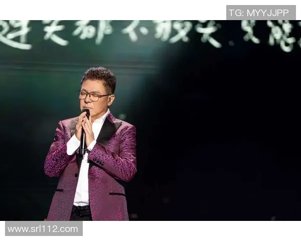 经典传奇足球明星的荣耀与传奇人生全解析